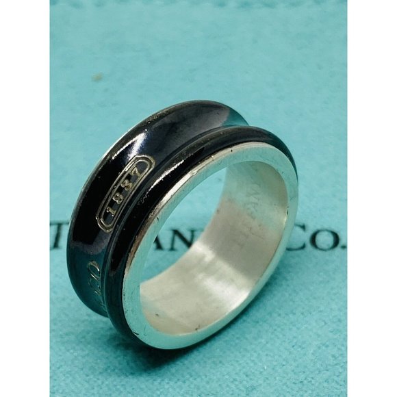 TIFFANY & CO SILVER TITANIUM 1837 RING SIZE 5.75 POUCH INCLUDED - Picture 7 of 8